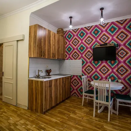 Downtown Apartment Near Sulfur Baths Tbilisi Exterior photo